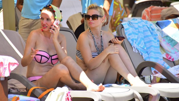 Bakan bir daha baktı! Seçkin Piriler düzgün fiziğiyle mest etti - Resim: 1