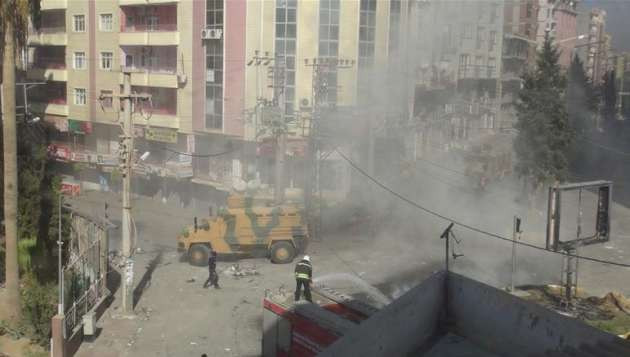 Kobani gerginliği sürüyor - Resim: 2