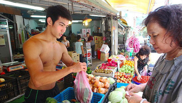 Dünyanın en yakışıklı manavı - Resim: 1