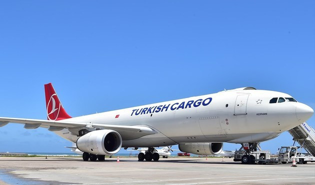 Türk Hava Yolları'ndan Somalili çocuklara yardım - Resim: 1