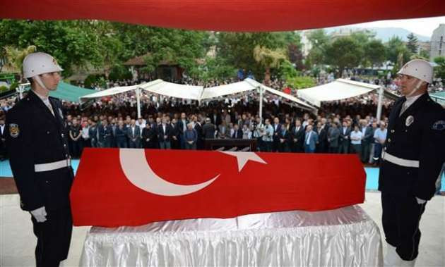 Gürsu Belediye Başkanı Cüneyt Yıldız'a veda - Resim: 4