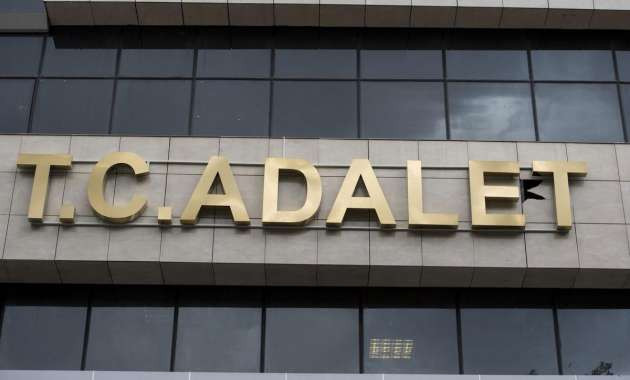 Adalet Bakanlığı'na pompalı tüfekle saldırı - Resim: 2