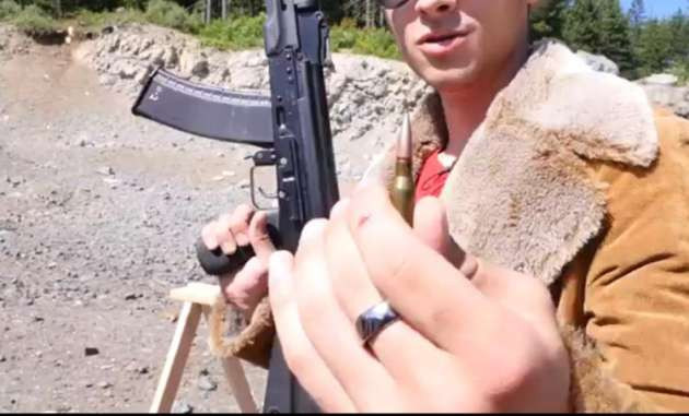 Bir kurşunu kaç iPhone durdurur! - Resim: 4