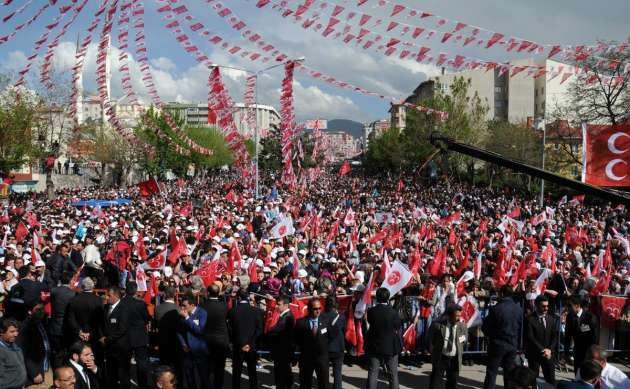 MHP Erzurum mitinginden kareler - Resim: 2