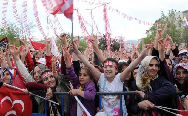 MHP Erzurum mitinginden kareler - Resim: 4