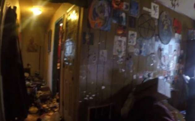 Öldürdüğü hayvanların kalbini yiyor - Resim: 4