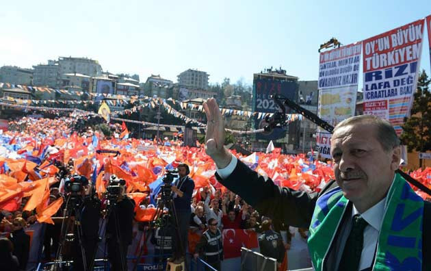 Erdoğan'ı memleketinde duygulandıran pankart - Resim: 2