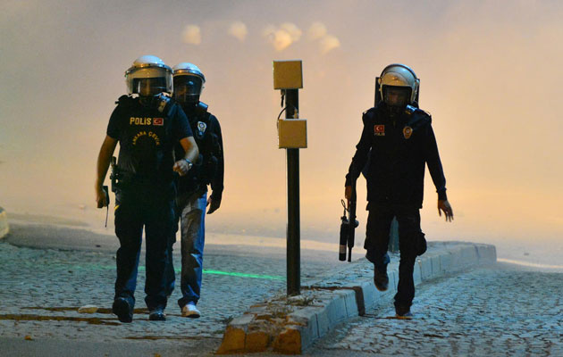 ODTÜ'de biber gazlı müdahale - Resim: 1