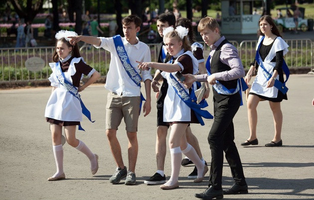 Rusya'da son zil çılgınlığı - Resim: 4