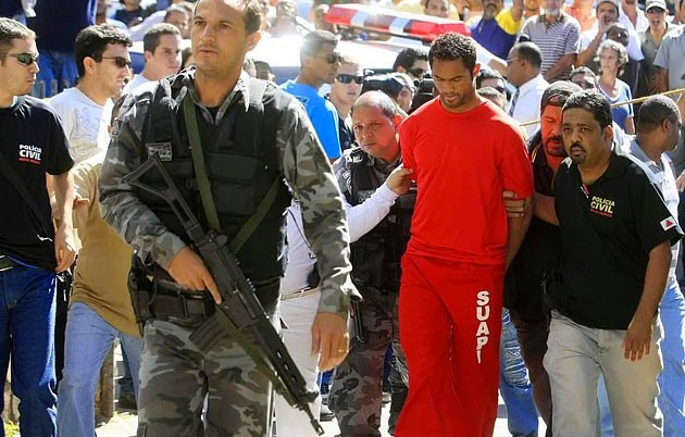 Sevgilisini öldürüp köpeklere yedirdi! - Resim: 3