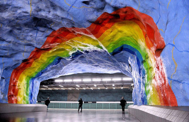 Dünyanın en güzel metro istasyonları - Resim: 1