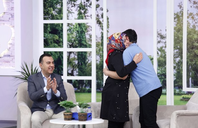 Esra Erol bebek müjdesini canlı yayında verdi gözyaşları sel oldu - Resim: 4