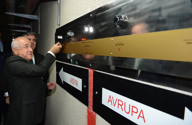 Boğazın tam ortasına hatıra levhası - Resim: 3