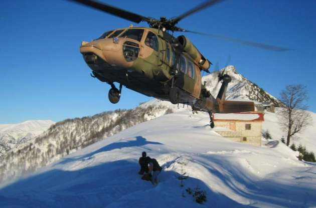 Yaylada mahsur kalanlar kurtarıldı - Resim: 4