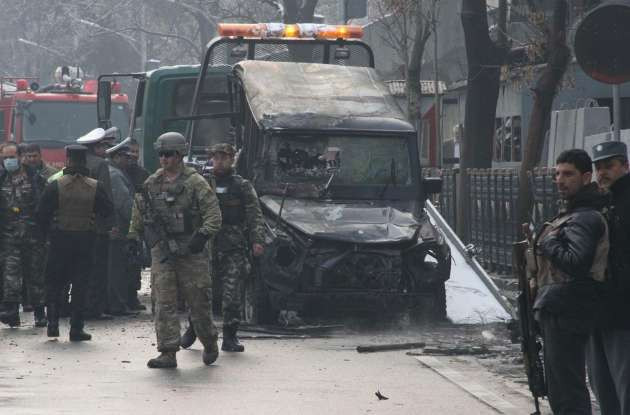 Afganistan'da Türk askerlerine yönelik bombalı saldırı - Resim: 3