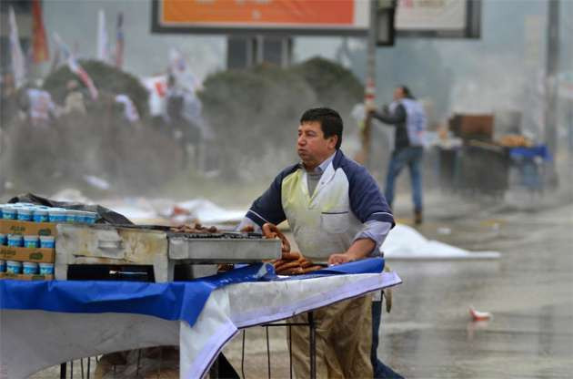 Laik eğitim yürüyüşüne müdahale - Resim: 3