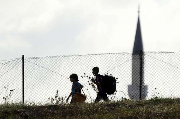 Sığınmacılar Almanya için bekliyor - Resim: 2