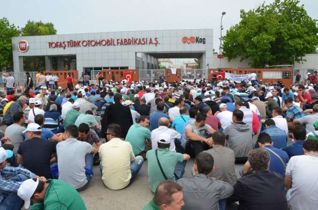 Otomotiv işçileri üretimi durdurdu - Resim: 4