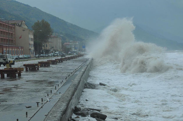 İnebolu'da dev dalgalar - Resim: 3