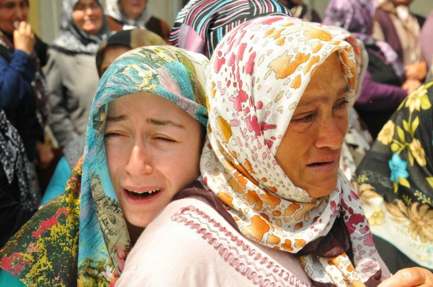 Somalı kadınlar felaketleriyle yüzleşti - Resim: 4