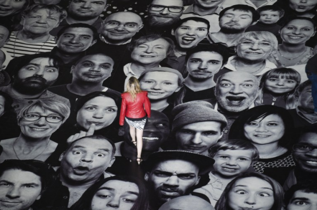 4 bin kişilik selfie - Resim: 4