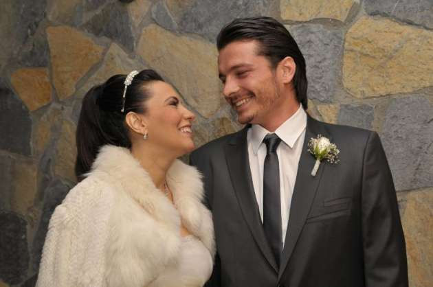 Yeşim Salkım ve Hakan Eratik boşanıyor mu? - Resim: 2