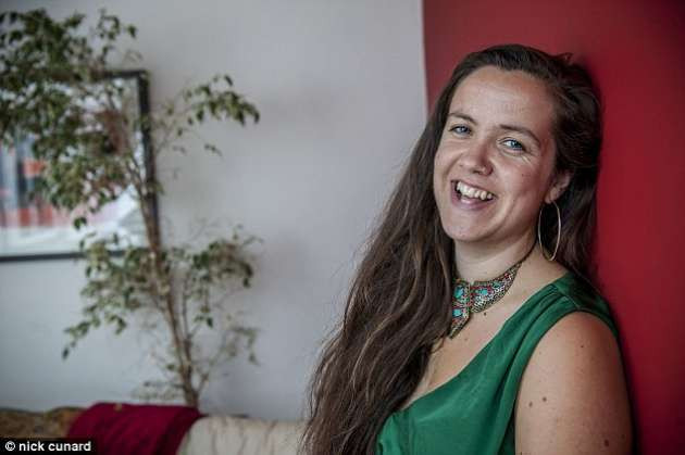 Bu kadın kendisiyle evlendi - Resim: 4