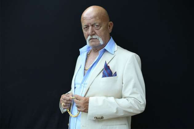 Sümer Tilmaç son yolculuğuna uğurlanıyor - Resim: 1