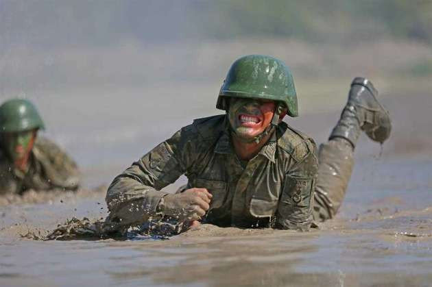 Astsubay adaylarının zorlu eğitimi - Resim: 2
