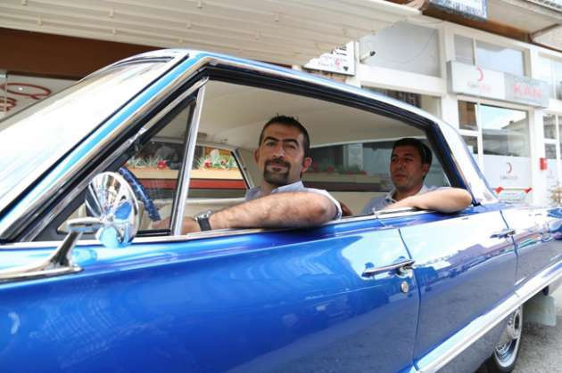 Samanlıktan 100 bin dolarlık otomobil çıktı - Resim: 4