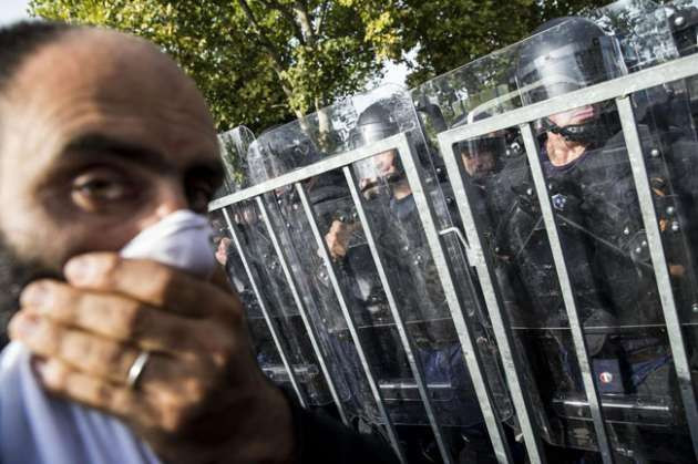 Sığınmacıların sabrı taştı! - Resim: 2