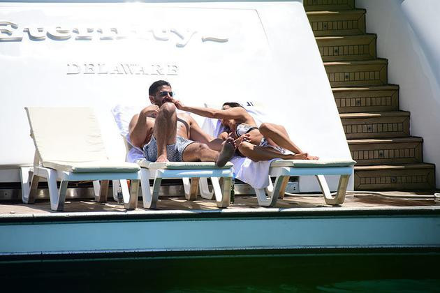 Ebru Şallı'nın sevgilisi Uğur Akkuş 'Oğluma makyaj yapıyor kız kıyafetleri giydirip...' - Resim: 4