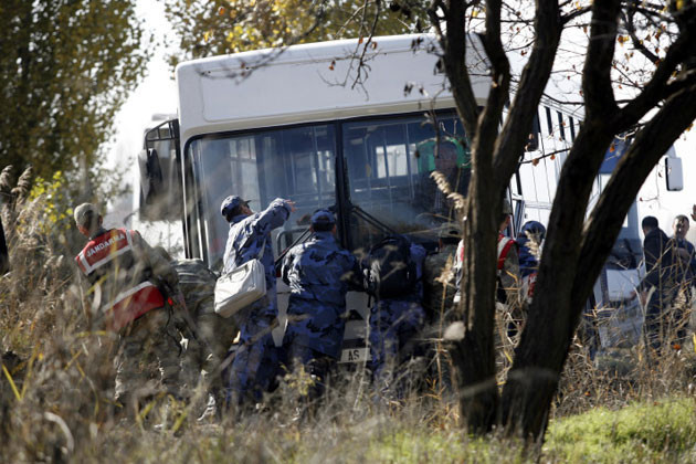 Patriot heyeti çamura saplandı - Resim: 1