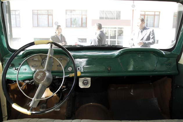 İlk yerli otomobile yoğun ilgi - Resim: 2