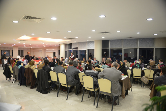 Şehit ve Gazi Ailelerine Vefa Yemeği - Resim: 2