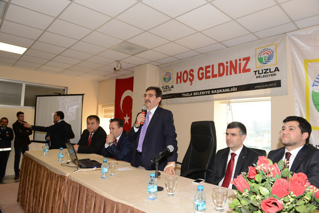 Çevre ve Şehircilik Bakanı İdris Güllüce'den Tuzla Belediyesi'ne Ziyaret - Resim: 3