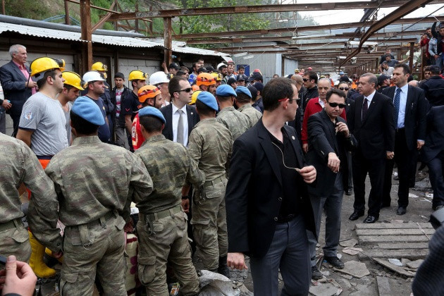 Başbakan Erdoğan Soma'da - Resim: 2