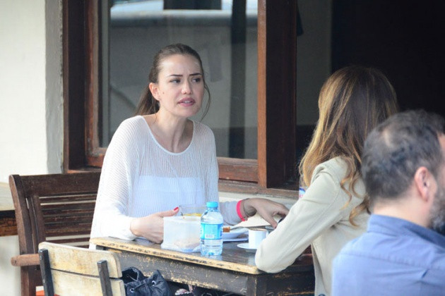 Fahriye Evcen esti gürledi - Resim: 3