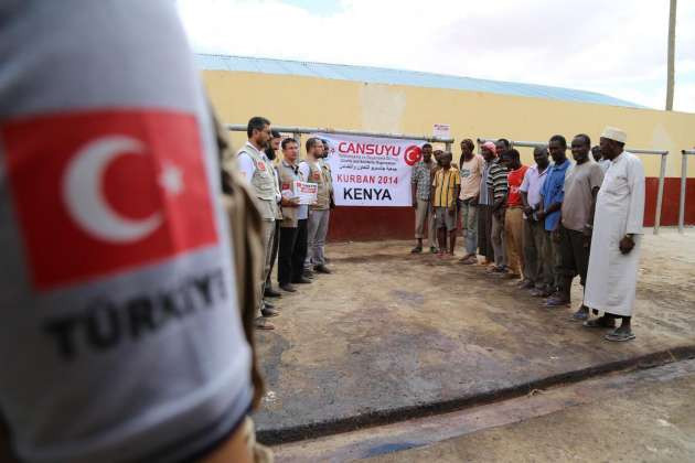 Kenya'da 10 bin kişiye kurban eti dağıtıldı - Resim: 4