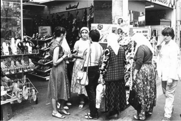 Gurbetten siyah beyaz kareler - Resim: 3