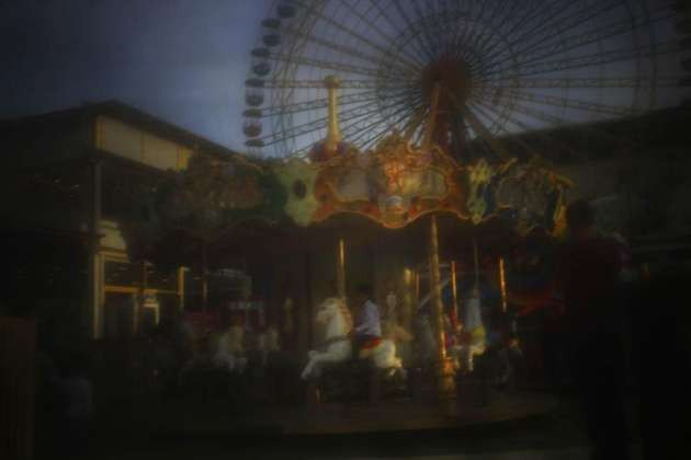 Çarşafın arkasından objektife takılan kareler - Resim: 4