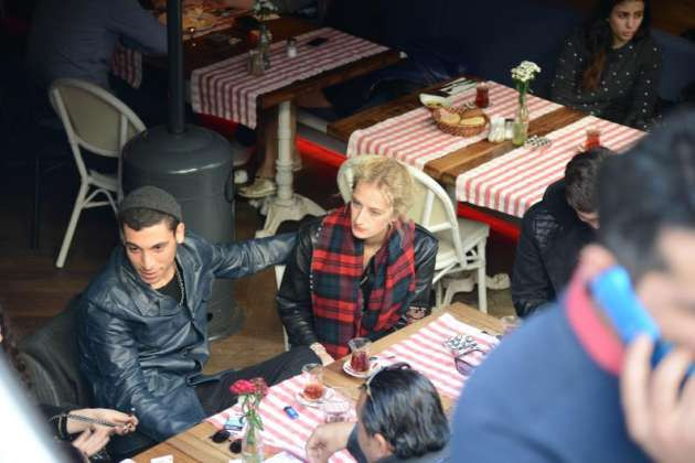 Can Bonomo'dan 3 gün 3 gece düğün! - Resim: 4