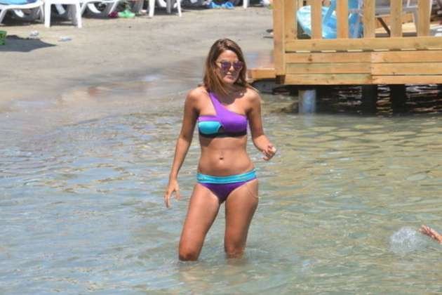 Özlem Yıldız yeni sevgilisi ile görüntülendi - Resim: 4