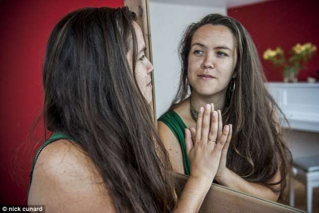 Bu kadın kendisiyle evlendi - Resim: 3