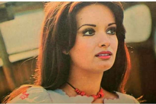 Çocuk yaşta evlenen ünlüler - Resim: 2