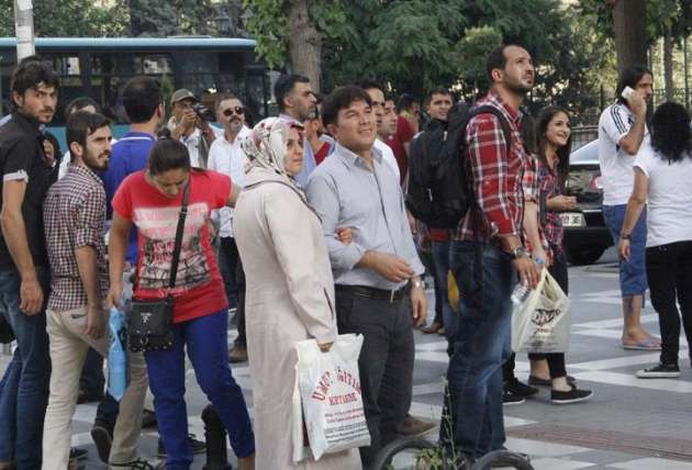 Şanlıurfa’da ilginç AK Parti pankartı - Resim: 3