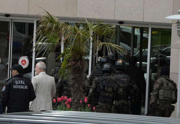 Berkin Elvan savcısı rehin alındı - Resim: 2