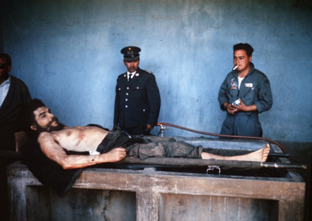 Che Guevara'nın ölümü sonrası fotoğrafları - Resim: 1