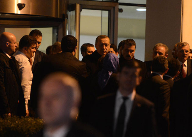 Erdoğan'ın yolunu kestiler - Resim: 1