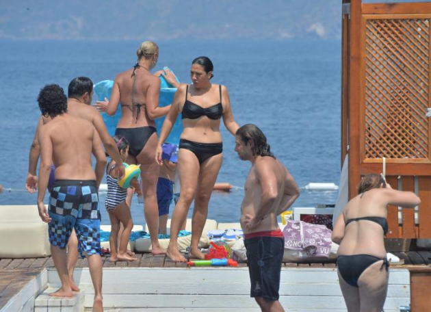 Işın Karaca yeni haliyle tatilde - Resim: 4